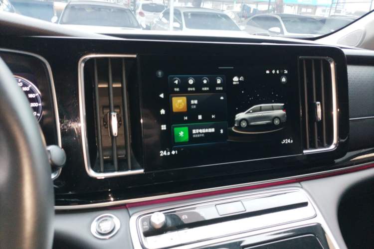 Used GAC Trumpchi M8 2021 Lingxiu Series 390T Ultimate Edition Audio And AC Panel