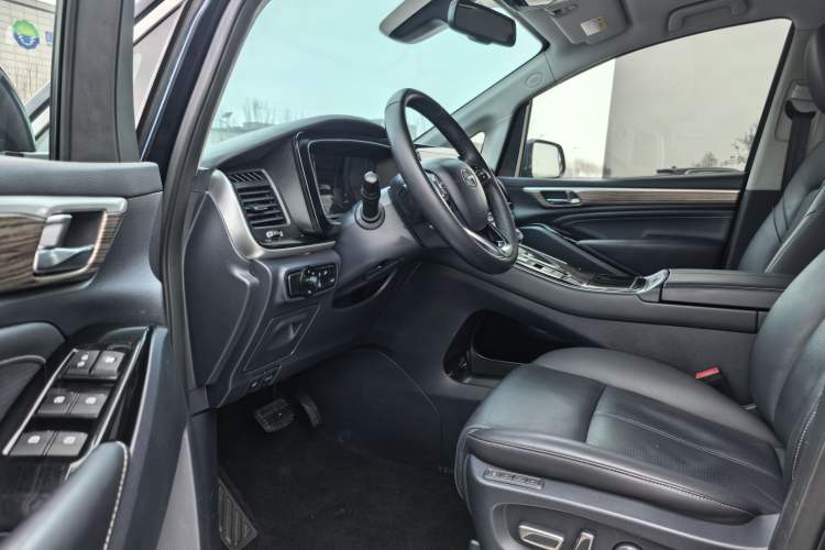 Used GAC Trumpchi M8 2021 Lingxiu Series 390T Ultimate Edition Interior 1