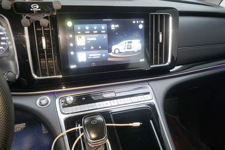 Used GAC Trumpchi M8 2021 Lingxiu Series 390T Ultimate Edition Audio And AC Panel