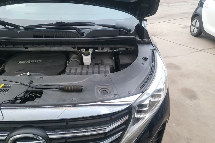 Used GAC Trumpchi M8 2021 Lingxiu Series 390T Ultimate Edition Engine Bay Left