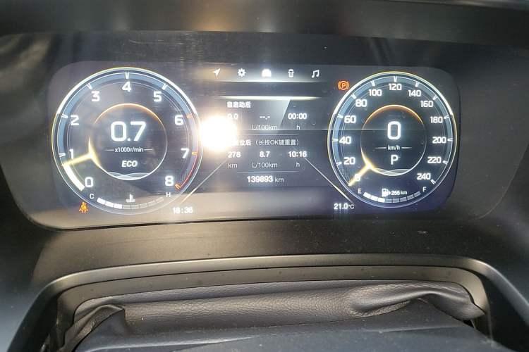Used GAC Trumpchi M8 2021 Lingxiu Series 390T Ultimate Edition Odometer Close Up
