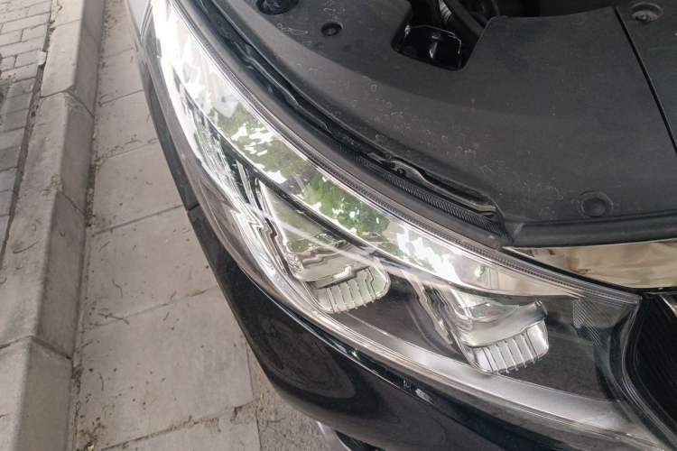 Used GAC Trumpchi M8 2021 Master Series 390T Four-Seat Deluxe Edition Right Front Headlight