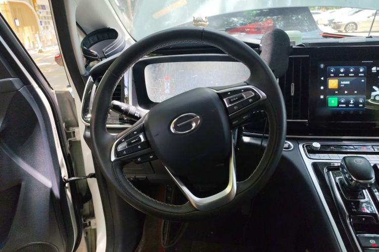 Used GAC Trumpchi M8 2021 Master Series 390T Ultimate Edition Steering Wheel