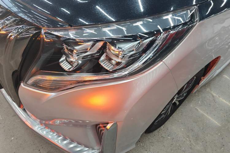 Used GAC Trumpchi M8 2021 Lingxiu Series 390T Deluxe Edition Left Front Headlight