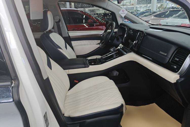 Used GAC Trumpchi M8 2021 Lingxiu Series 390T Deluxe Edition Right Front Seat