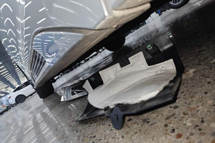 Used GAC Trumpchi M8 2021 Lingxiu Series 390T Deluxe Edition Right Side Sill