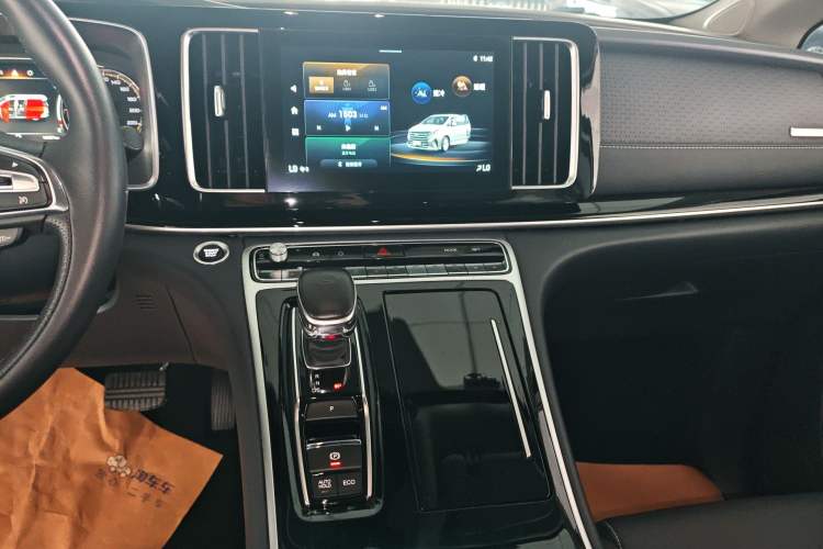 Used GAC Trumpchi M8 2021 Lingxiu Series 390T Deluxe Edition Audio And AC Panel