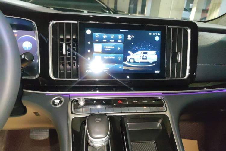 Used GAC Trumpchi M8 2021 Lingxiu Series 390T Deluxe Edition Audio And AC Panel