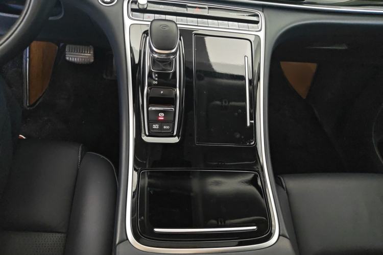 Used GAC Trumpchi M8 2021 Lingxiu Series 390T Deluxe Edition Audio And AC Panel
