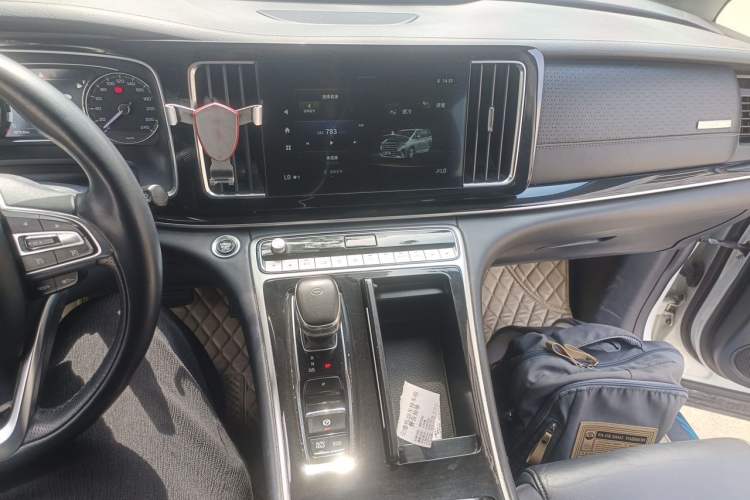 Used GAC Trumpchi M8 2021 Lingxiu Series 390T Deluxe Edition Audio And AC Panel