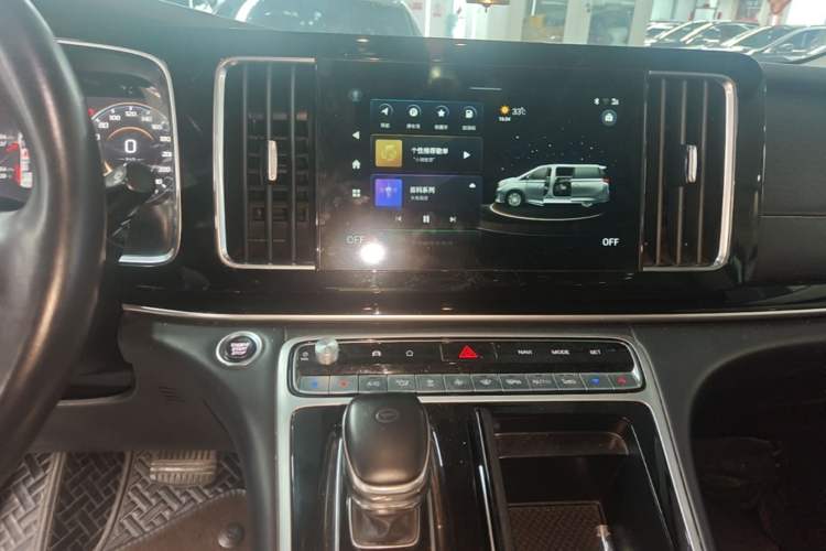 Used GAC Trumpchi M8 2021 Lingxiu Series 390T Deluxe Edition Audio And AC Panel