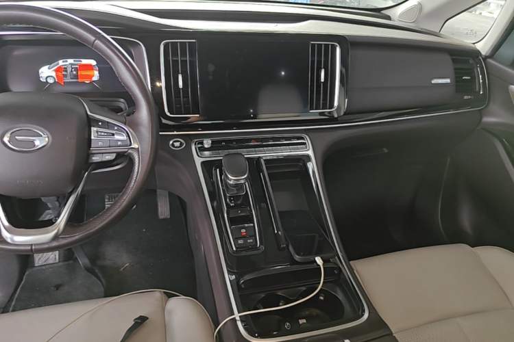Used GAC Trumpchi M8 2021 Master Series 390T Ultimate Edition Audio And AC Panel