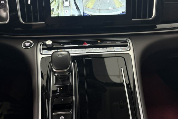 Used GAC Trumpchi M8 2021 Lingxiu Series 390T Ultimate Edition Audio And AC Panel