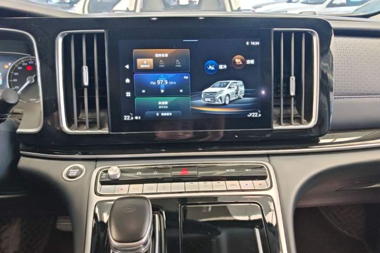Used GAC Trumpchi M8 2021 Lingxiu Series 390T Deluxe Edition Audio And AC Panel