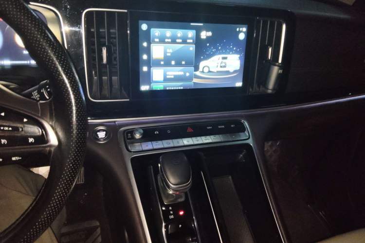 Used GAC Trumpchi M8 2021 Lingxiu Series 390T Deluxe Edition Audio And AC Panel