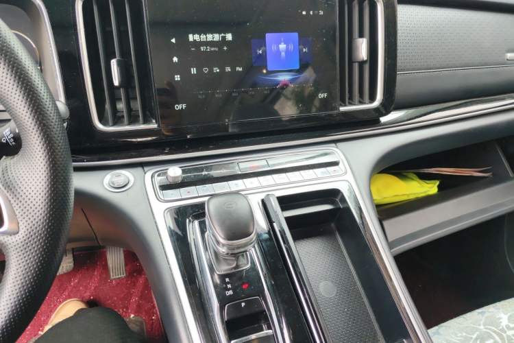 Used GAC Trumpchi M8 2021 Lingxiu Series 390T Deluxe Edition Audio And AC Panel