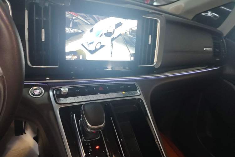 Used GAC Trumpchi M8 2021 Revised Version Lingxiu Series 390T Luxury Edition Audio And AC Panel