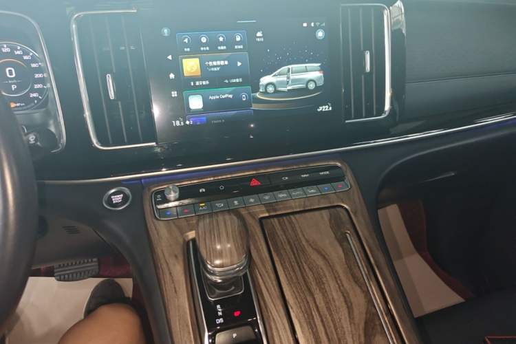 Used GAC Trumpchi M8 2021 Master Series 390T Ultimate Edition Audio And AC Panel