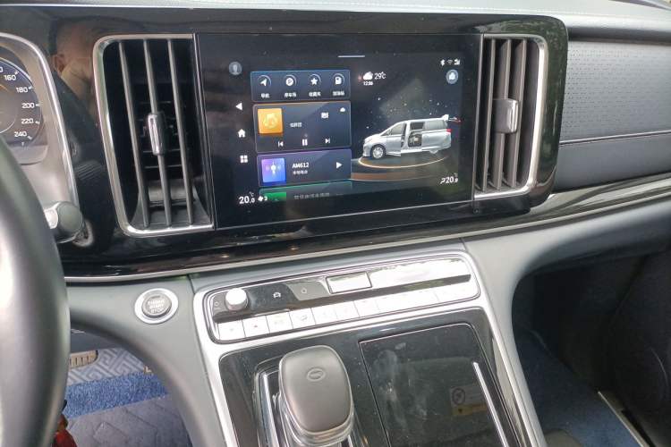 Used GAC Trumpchi M8 2021 Lingxiu Series 390T Deluxe Edition Audio And AC Panel