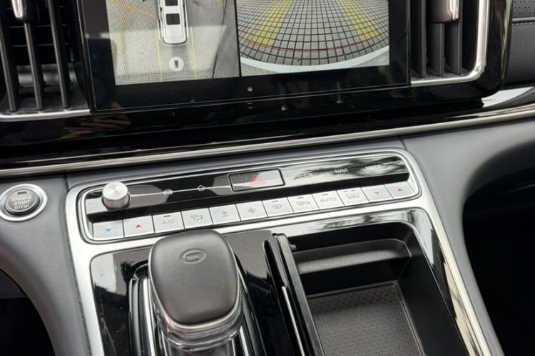 Used GAC Trumpchi M8 2021 Lingxiu Series 390T Ultimate Edition Audio And AC Panel