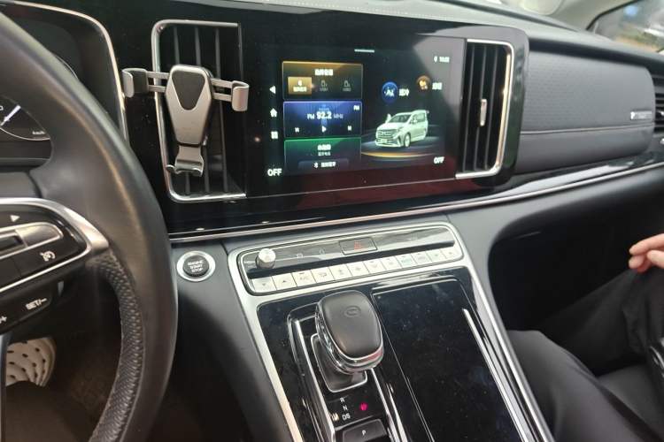 Used GAC Trumpchi M8 2021 Lingxiu Series 390T Deluxe Edition Audio And AC Panel