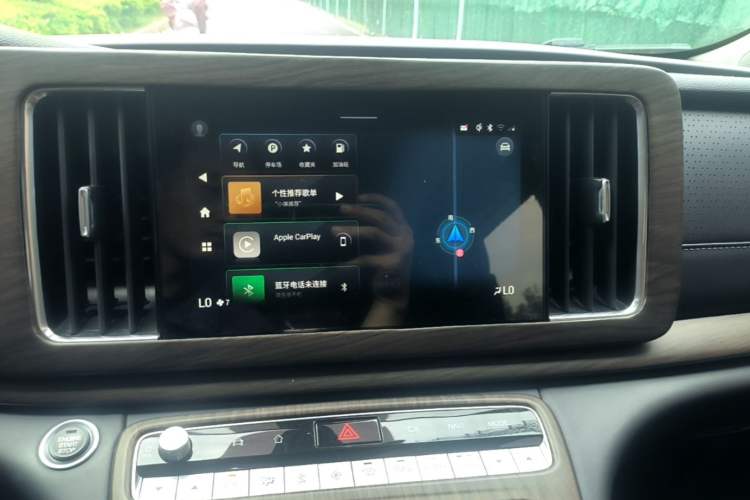 Used GAC Trumpchi M8 2021 Master Series 390T Ultimate Edition Audio And AC Panel