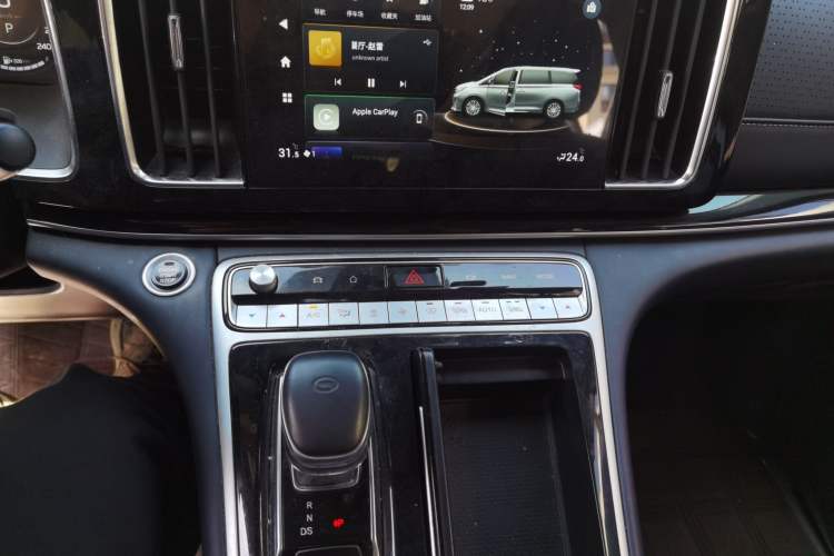 Used GAC Trumpchi M8 2021 Lingxiu Series 390T Ultimate Edition Audio And AC Panel