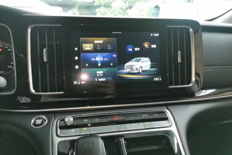 Used GAC Trumpchi M8 2021 Revised Version Lingxiu Series 390T Luxury Edition Audio And AC Panel