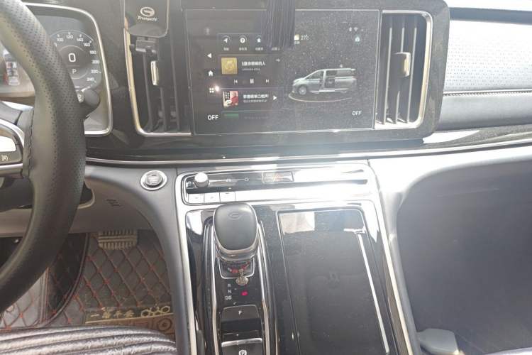 Used GAC Trumpchi M8 2021 Lingxiu Series 390T Ultimate Edition Audio And AC Panel