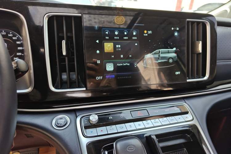 Used GAC Trumpchi M8 2021 Master Series 390T Ultimate Edition Audio And AC Panel