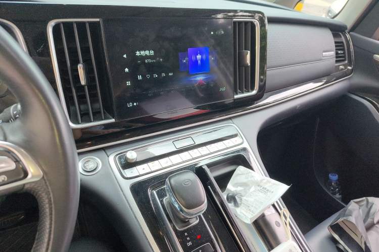 Used GAC Trumpchi M8 2021 Lingxiu Series 390T Ultimate Edition Audio And AC Panel