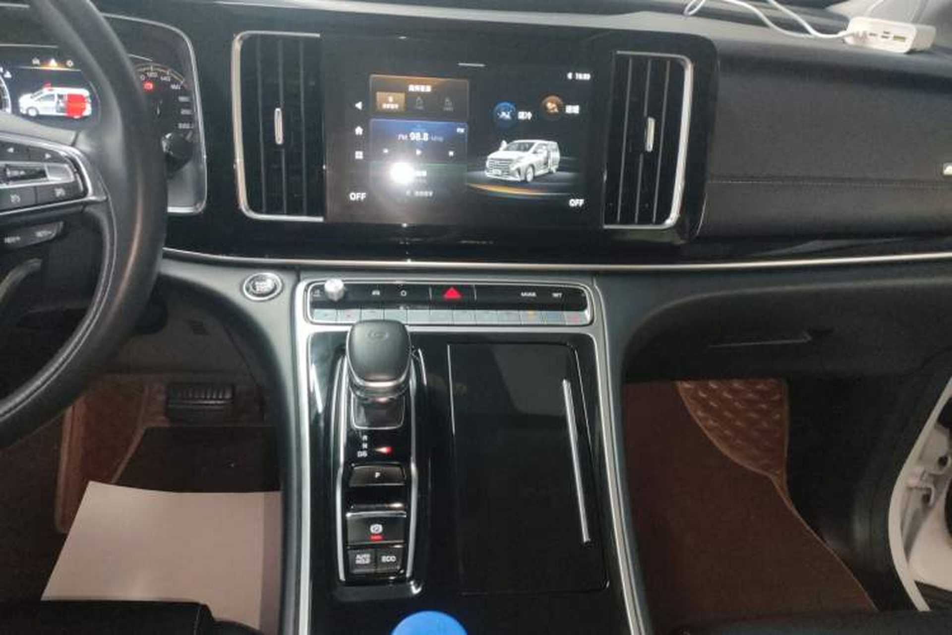 Used GAC Trumpchi M8 2021 Revised Version Lingxiu Series 390T Luxury Edition Audio And AC Panel