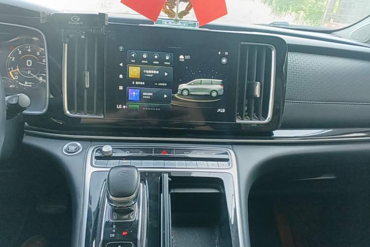 Used GAC Trumpchi M8 2021 Lingxiu Series 390T Deluxe Edition Audio And AC Panel