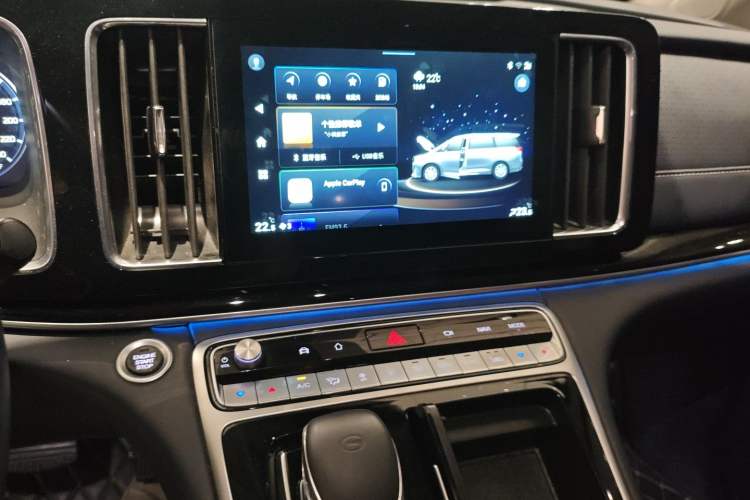 Used GAC Trumpchi M8 2021 Lingxiu Series 390T Ultimate Edition Audio And AC Panel