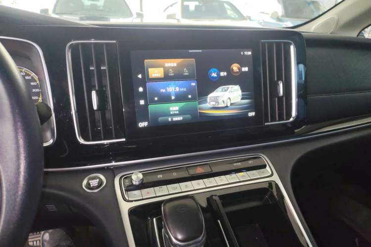 Used GAC Trumpchi M8 2021 Revised Version Lingxiu Series 390T Luxury Edition Audio And AC Panel