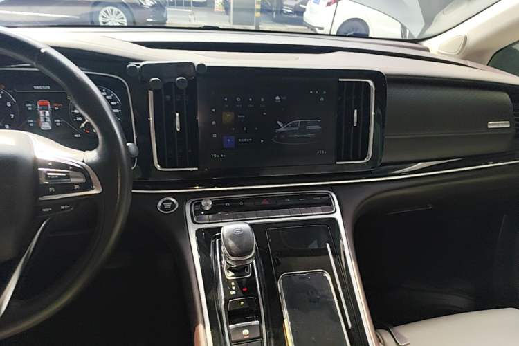 Used GAC Trumpchi M8 2021 Lingxiu Series 390T Ultimate Edition Audio And AC Panel