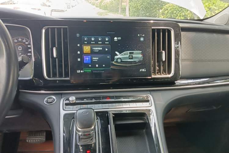 Used GAC Trumpchi M8 2021 Lingxiu Series 390T Ultimate Edition Audio And AC Panel
