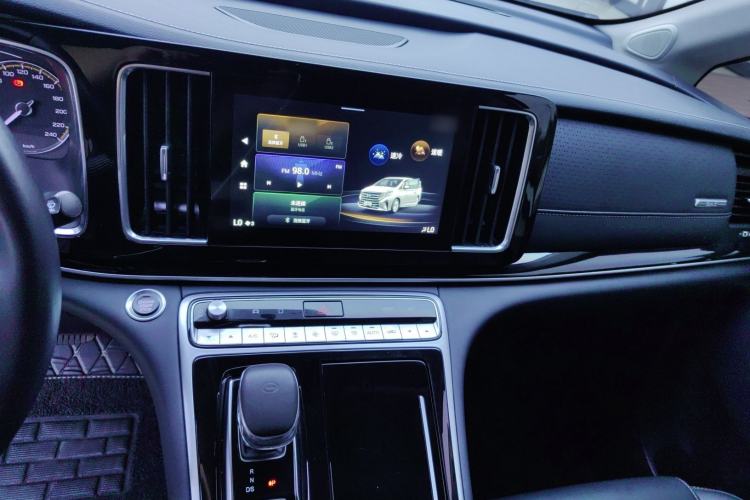 Used GAC Trumpchi M8 2021 Lingxiu Series 390T Deluxe Edition Audio And AC Panel