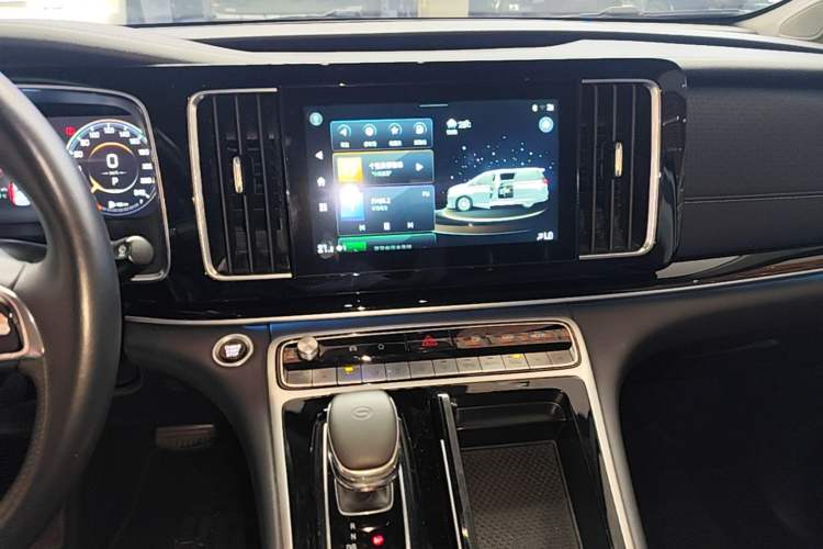 Used GAC Trumpchi M8 2021 Master Series 390T Ultimate Edition Audio And AC Panel