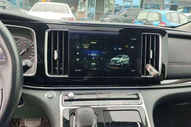 Used GAC Trumpchi M8 2021 Lingxiu Series 390T Deluxe Edition Audio And AC Panel