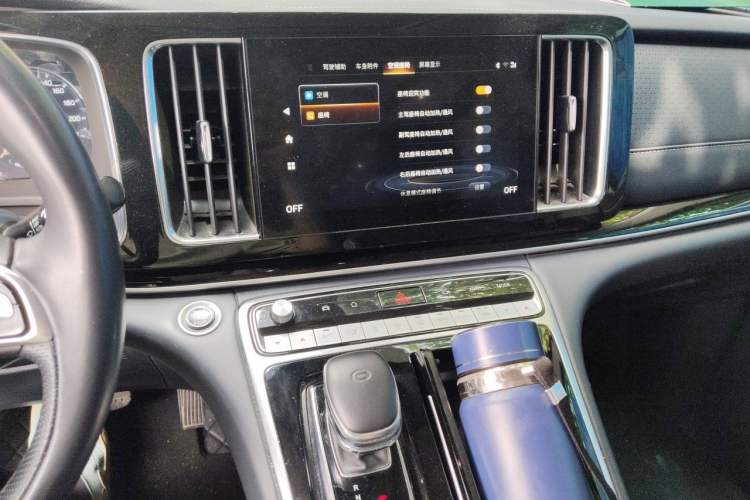 Used GAC Trumpchi M8 2021 Master Series 390T Ultimate Edition Audio And AC Panel