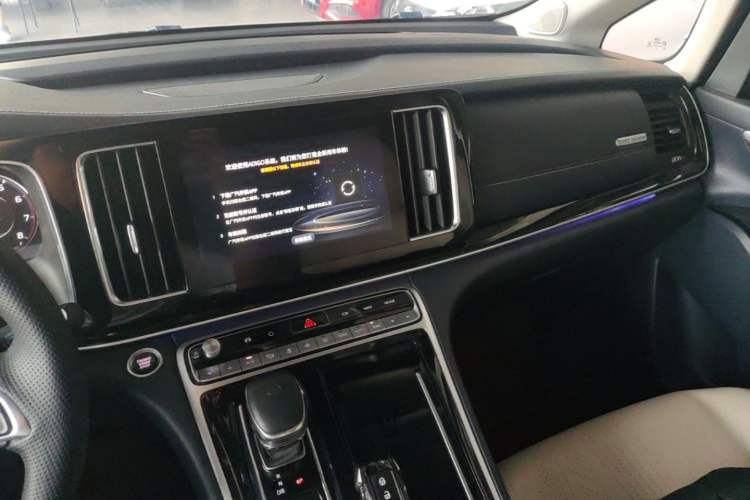 Used GAC Trumpchi M8 2021 Master Series 390T Ultimate Edition Audio And AC Panel