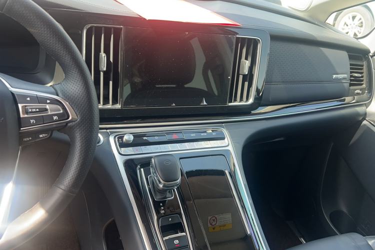 Used GAC Trumpchi M8 2021 Lingxiu Series 390T Deluxe Edition Audio And AC Panel