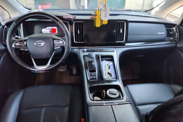 Used GAC Trumpchi M8 2021 Lingxiu Series 390T Deluxe Edition Center Console