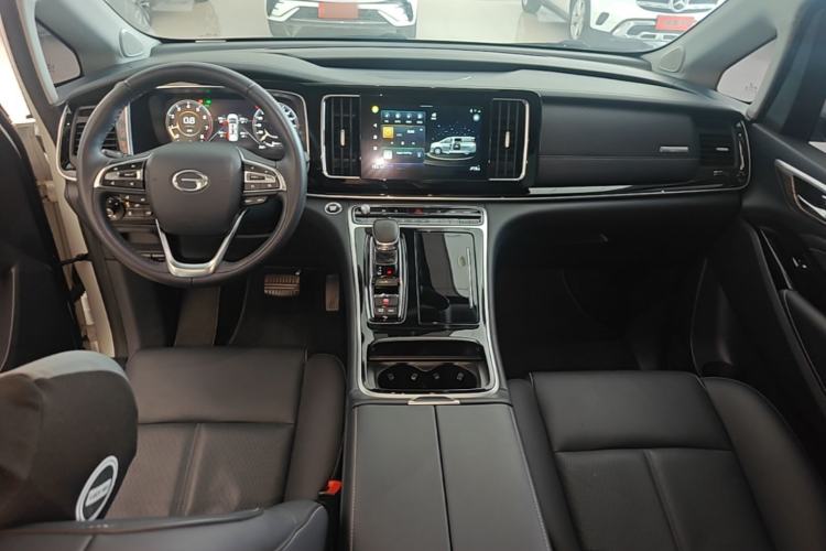 Used GAC Trumpchi M8 2021 Lingxiu Series 390T Ultimate Edition Center Console