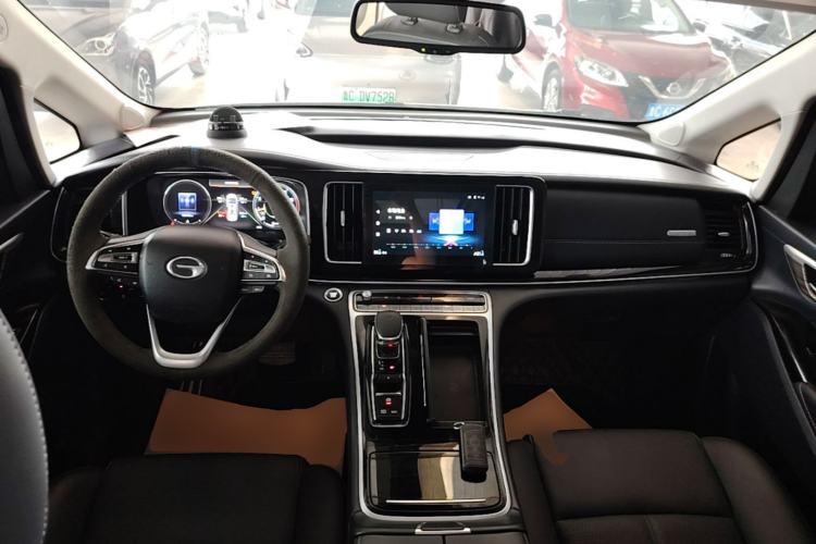Used GAC Trumpchi M8 2021 Lingxiu Series 390T Ultimate Edition Center Console