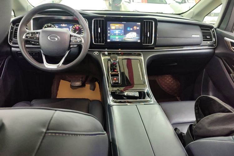 Used GAC Trumpchi M8 2021 Lingxiu Series 390T Deluxe Edition Center Console