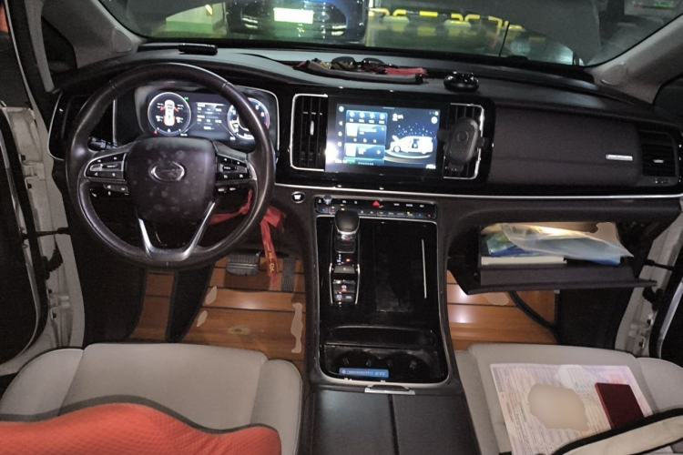 Used GAC Trumpchi M8 2021 Master Series 390T Prestige Edition Center Console