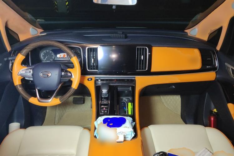 Used GAC Trumpchi M8 2021 Revised Version Lingxiu Series 390T Luxury Edition Center Console