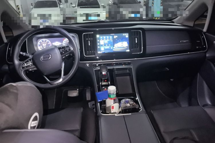 Used GAC Trumpchi M8 2021 Lingxiu Series 390T Ultimate Edition Center Console